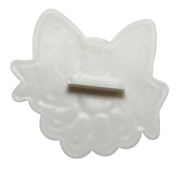 Cartoon Bow-Themed White Plastic Cookie Cutter Five Rings Holiday Christmas Song - Picture 2 of 4